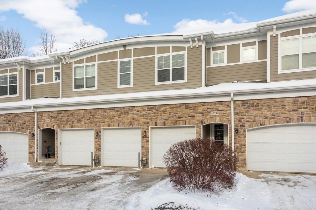 Photo of 17710 Valley Cove Court, Wayzata, MN 55391 (MLS # 7001372)
