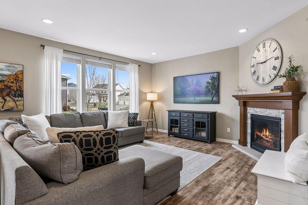 Photo of 5395 Sundial Lane, Woodbury, MN 55129 (MLS # 7050445)