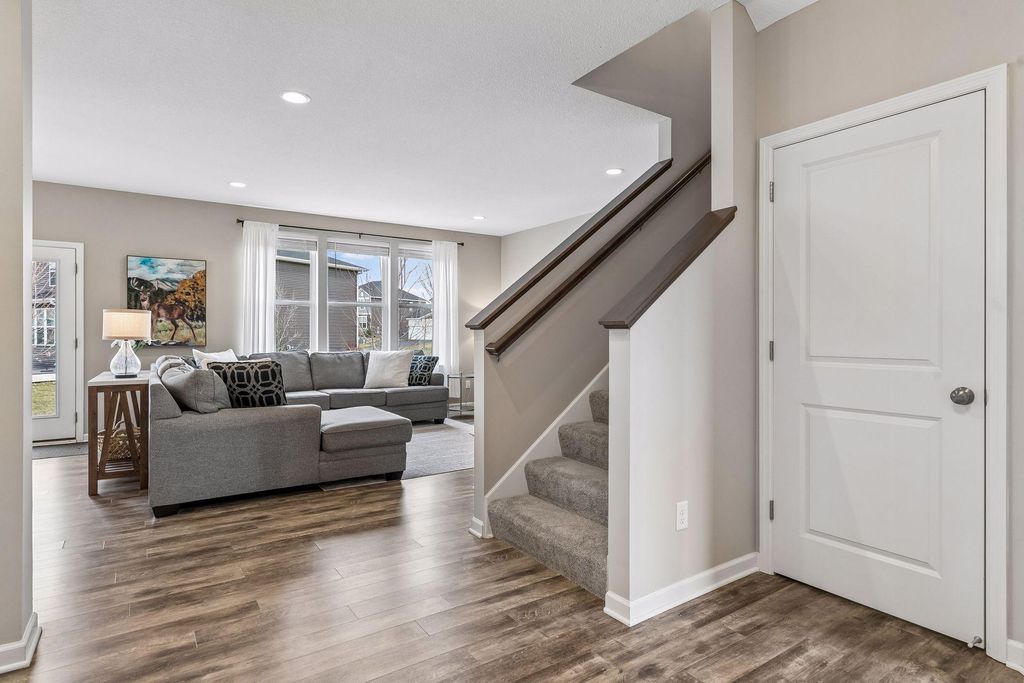 Photo of 5395 Sundial Lane, Woodbury, MN 55129 (MLS # 7050445)