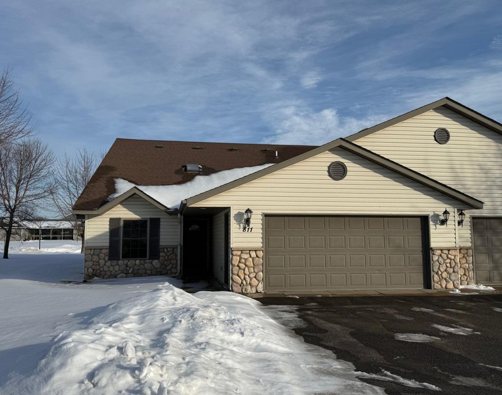 Photo of 811 Stonehaven Path, Milaca, MN 56353 (MLS # 7006749)