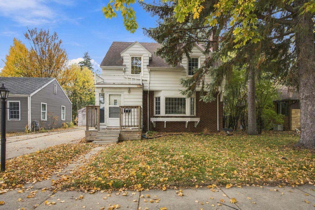 Photo of 411 13th Street S, Moorhead, MN 56560 (MLS # 7166379)