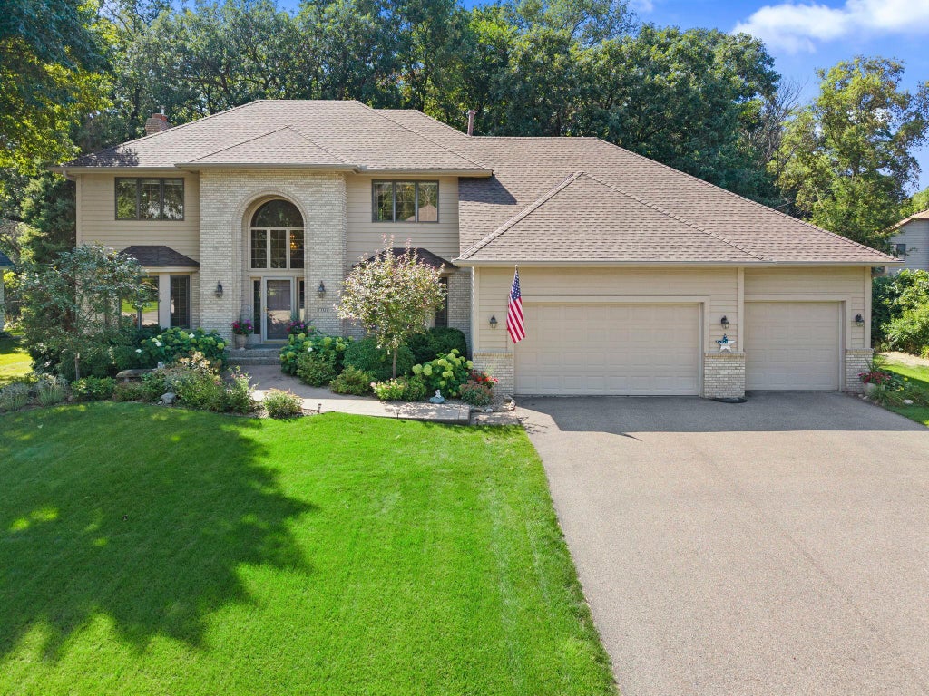 Photo of 17707 Kingsbury Circle, Lakeville, MN 55044 (MLS # 7165866)