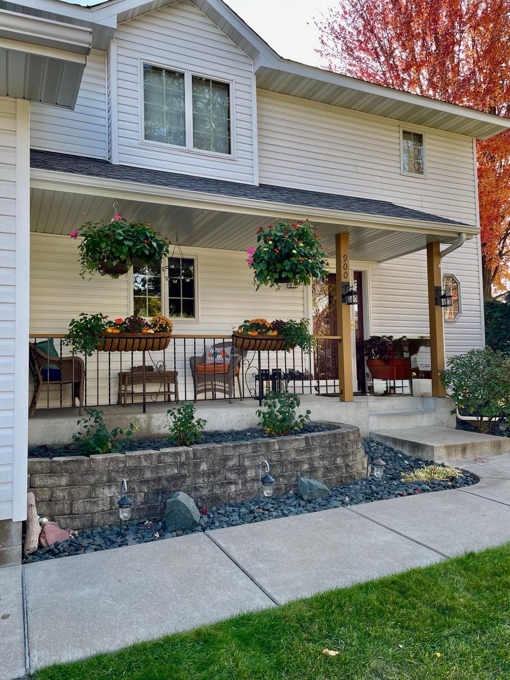 Photo of 900 Laurel Avenue, Saint Paul Park, MN 55071 (MLS # 7055518)