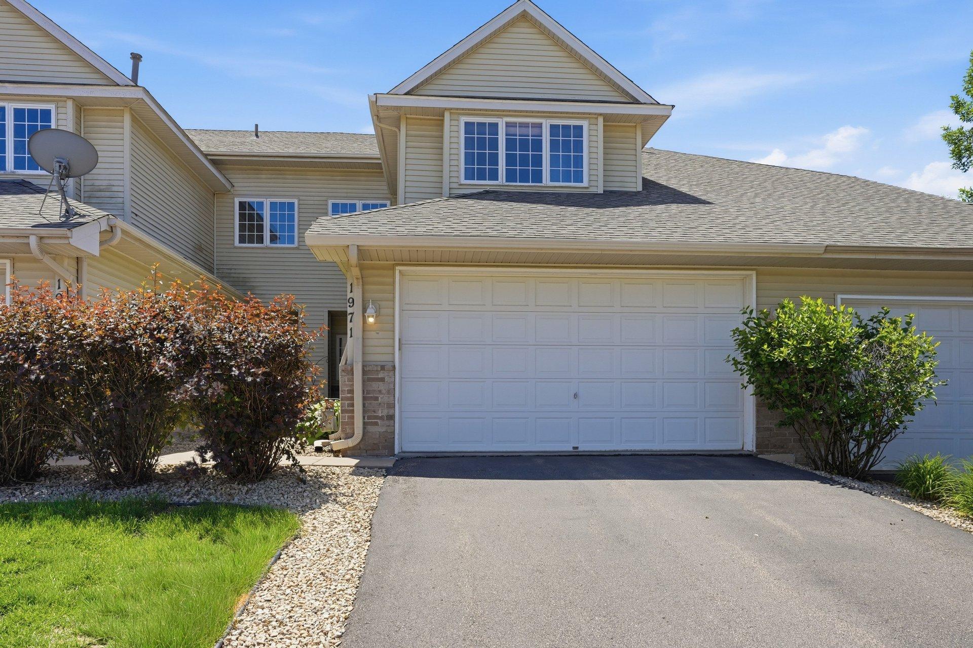 1971 Andrew Court