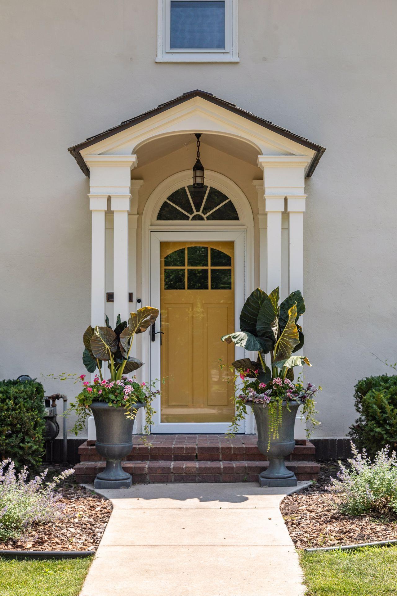2262 Riverwood Place