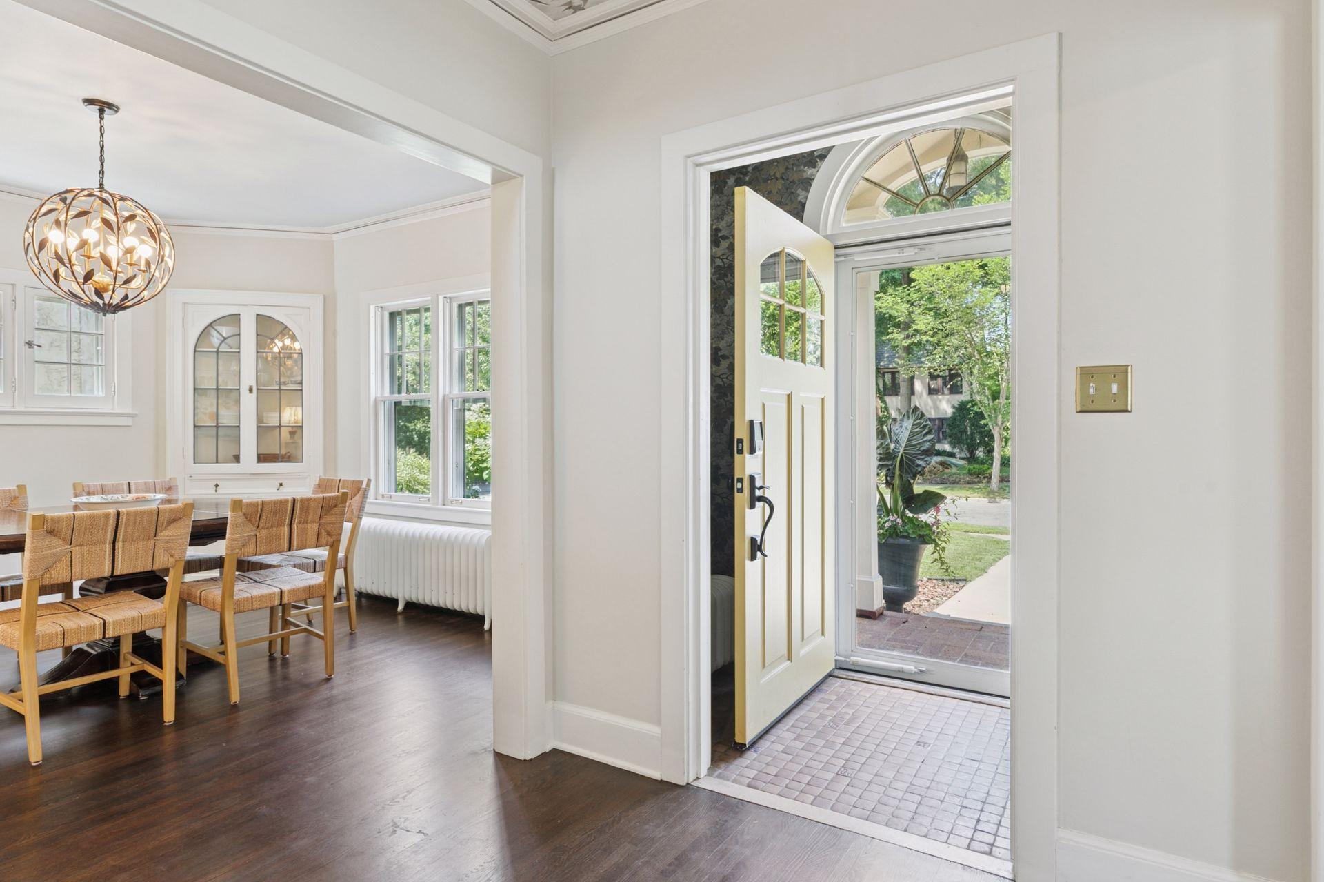 2262 Riverwood Place