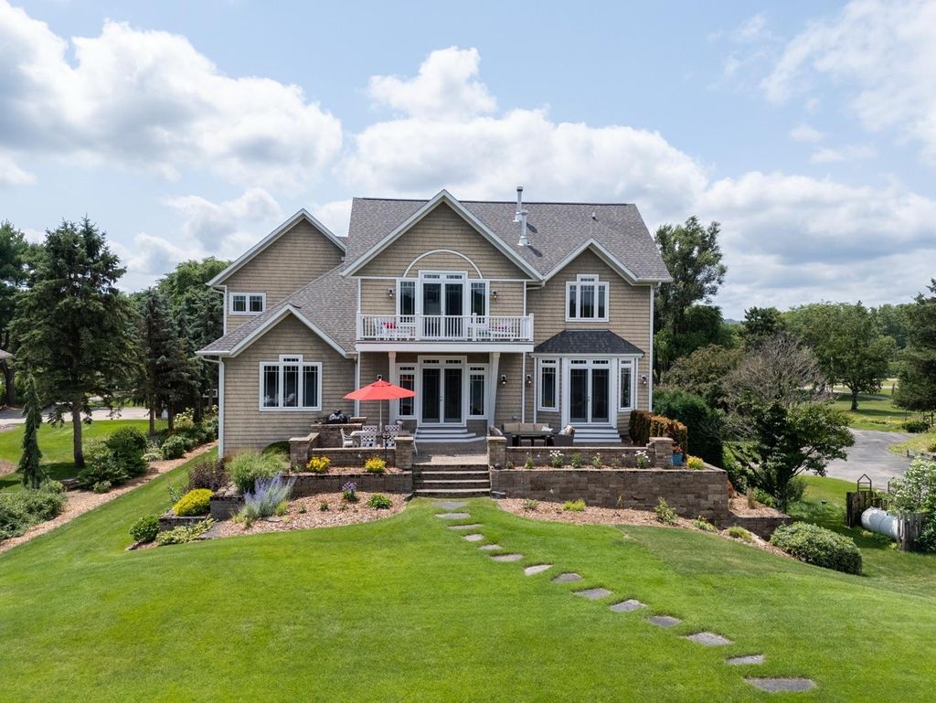 830 Prairie Island Road N, Winona, MN 55987 MLS 6745965