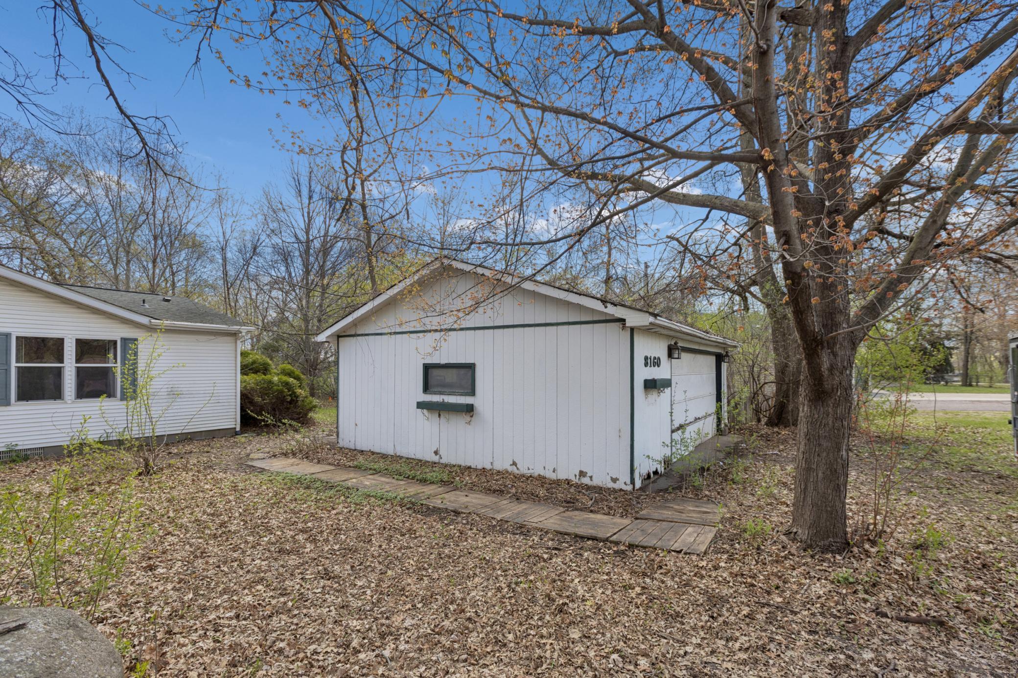 8160 Oday Avenue NE