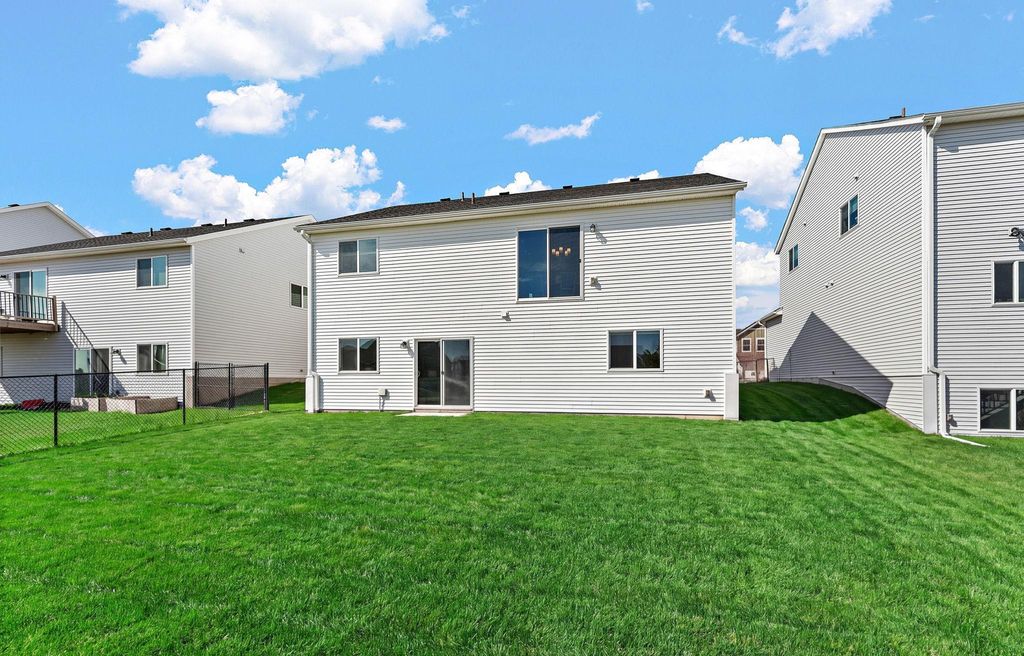 Photo of 6815 91st Street S, Cottage Grove, MN 55016 (MLS # 7056628)