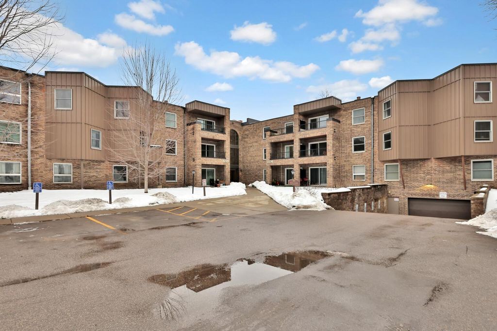 Photo of 2220 Midland Grove Road #206, Roseville, MN 55113 (MLS # 6800128)