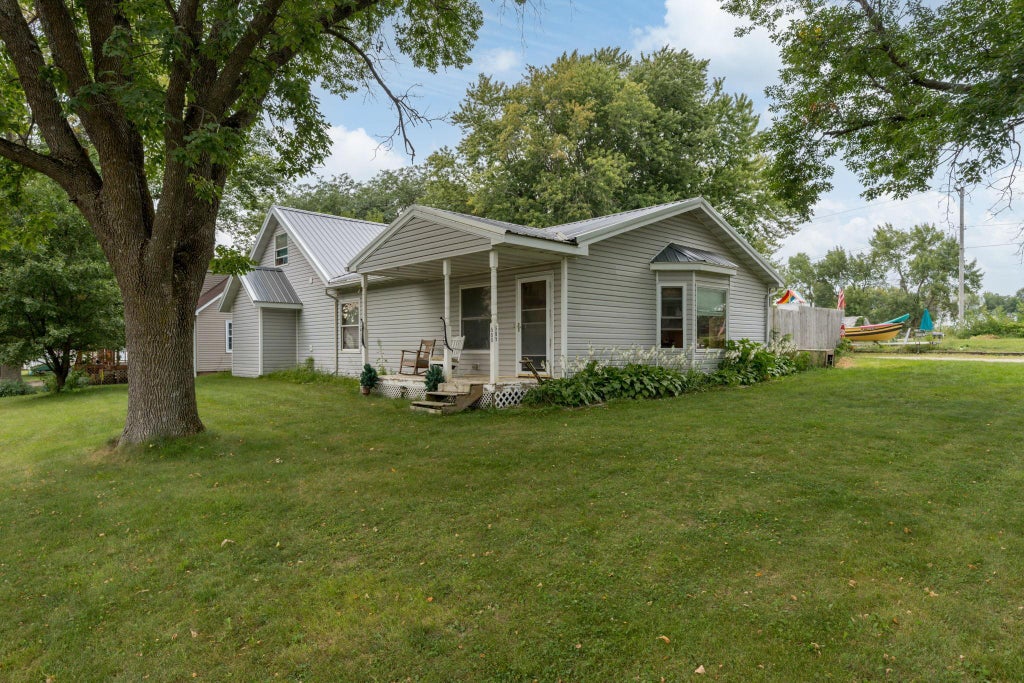 Photo of 505 W North Street, Kiester, MN 56051 (MLS # 7136131)