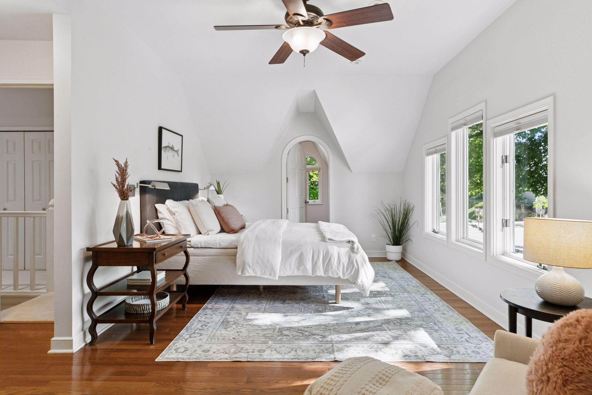 1215 Eleanor Avenue