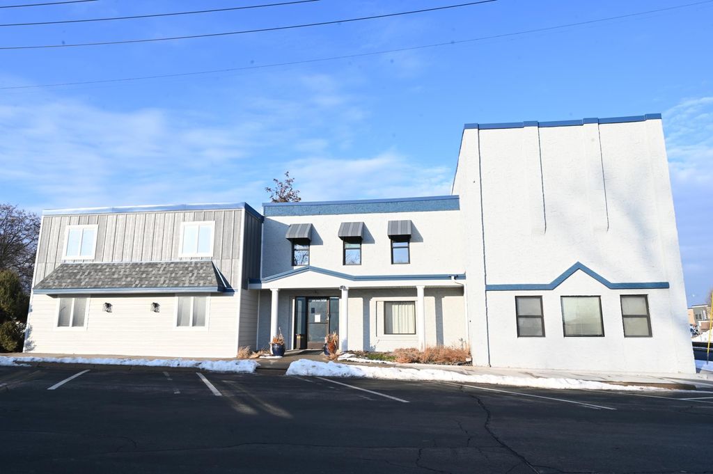 Photo of 206 Scott Street S, Shakopee, MN 55379 (MLS # 7029549)