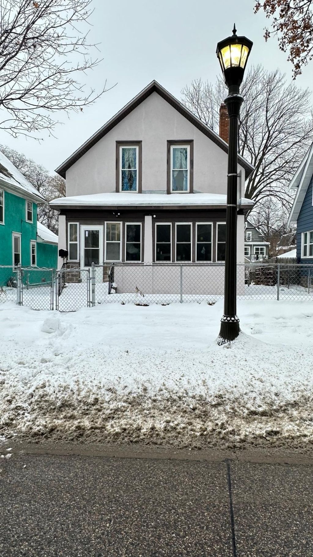 Photo of 963 3rd Street E, Saint Paul, MN 55106 (MLS # 6825774)