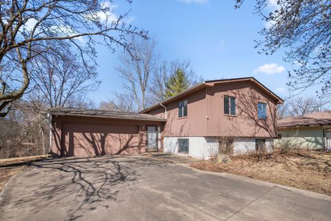 825 Hickory Lane, Winona, MN 55987 - MLS#: 6709384