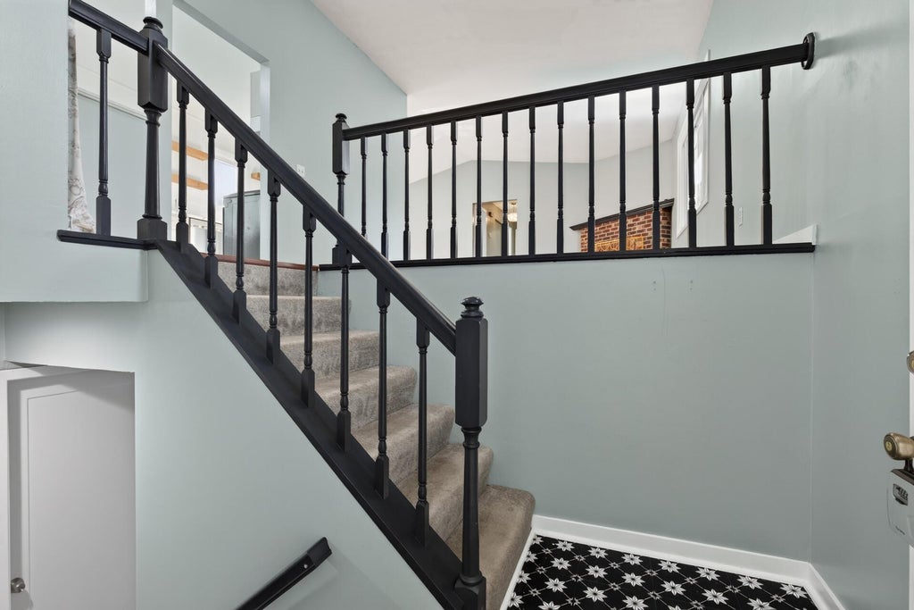 Photo of 7440 Landau Curve, Bloomington, MN 55438 (MLS # 7153967)