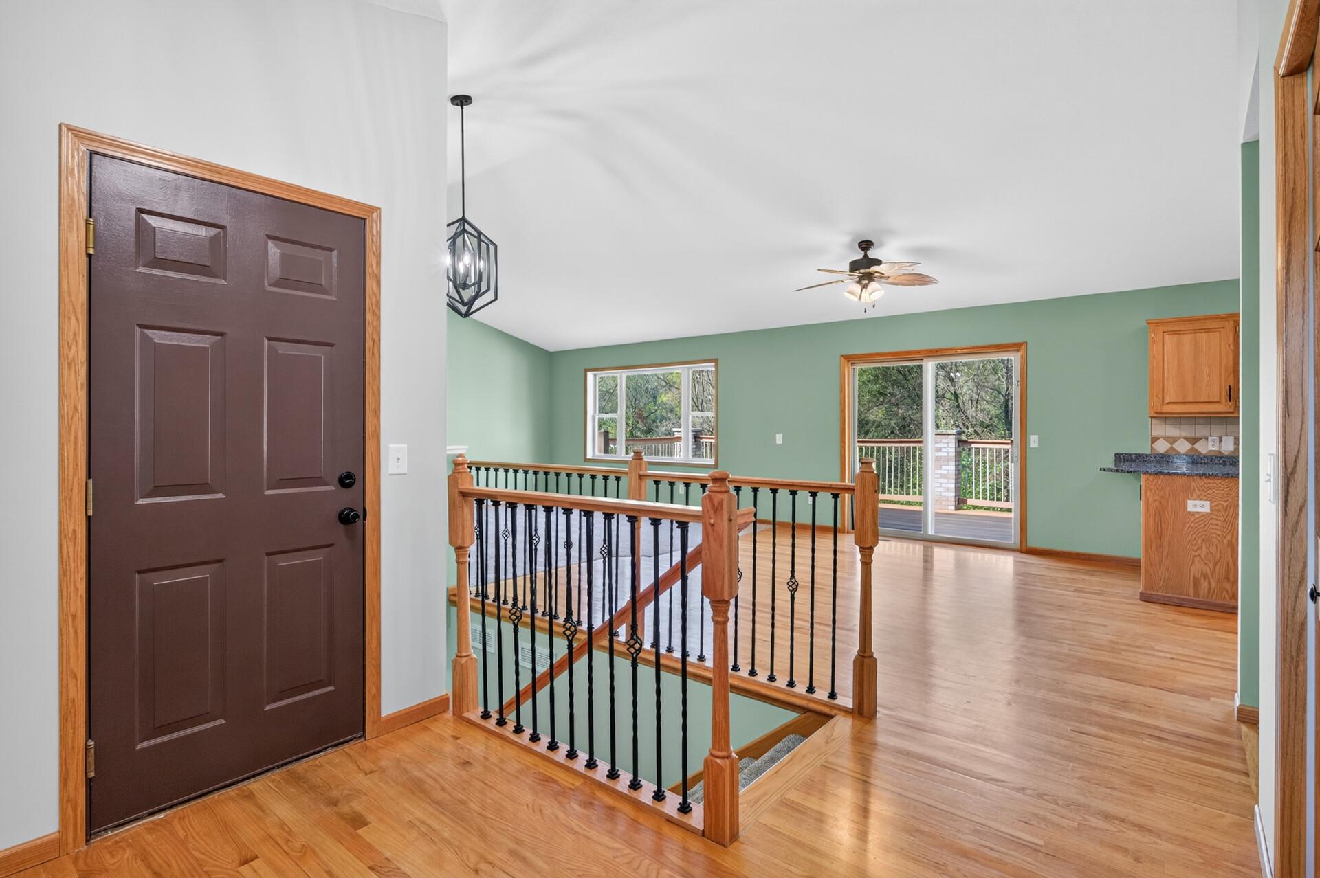 21340 Van Buren Street NE - Photo 3