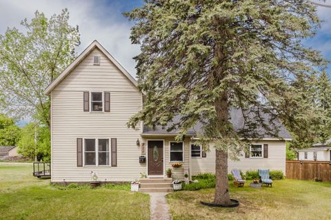 Photo of 211 Main Avenue N, Park Rapids, MN 56470 (MLS # 7086156)