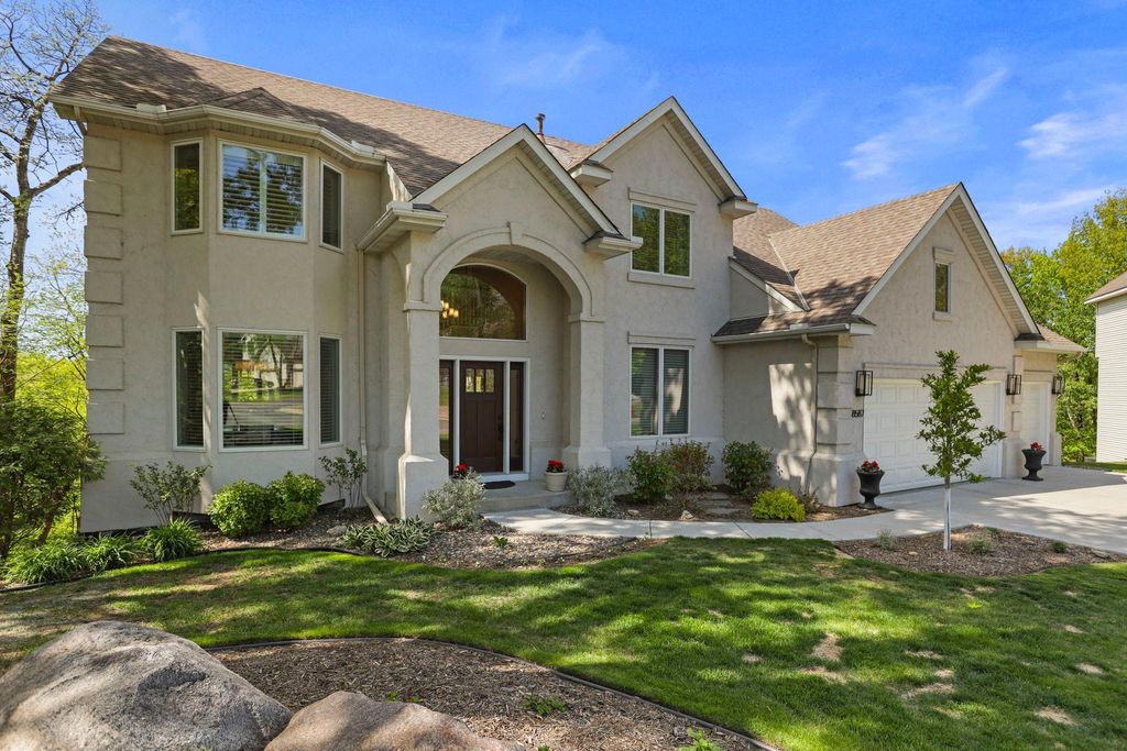 Photo of 8587 Summit Oaks DR, Savage, MN 55378 (MLS # 7068526)