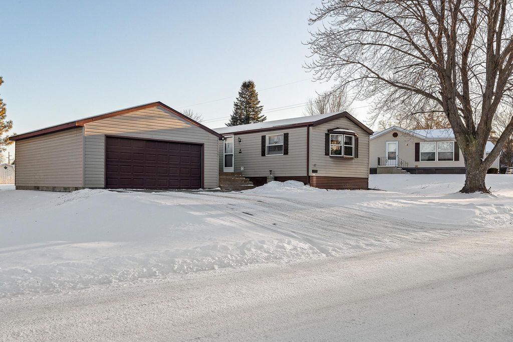 Photo of 17 Terri Circle Drive, Holmen, WI 54636 (MLS # 7013320)