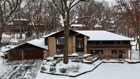 209 E 135th Street Burnsville MN 55337