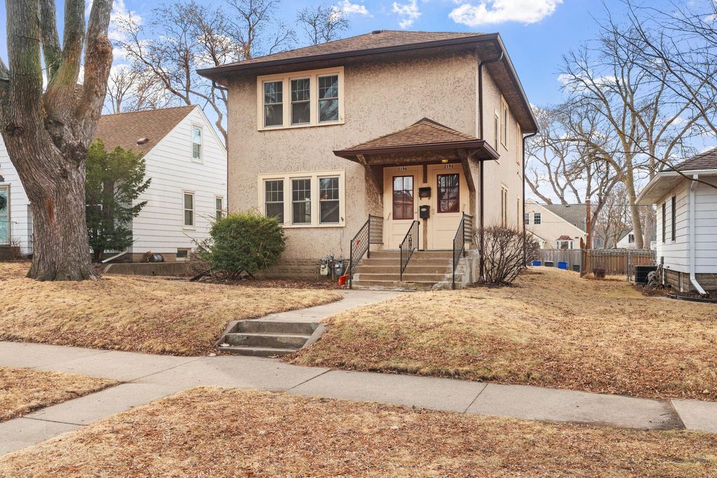Photo of 2196 Eleanor Avenue, Saint Paul, MN 55116 (MLS # 7085825)