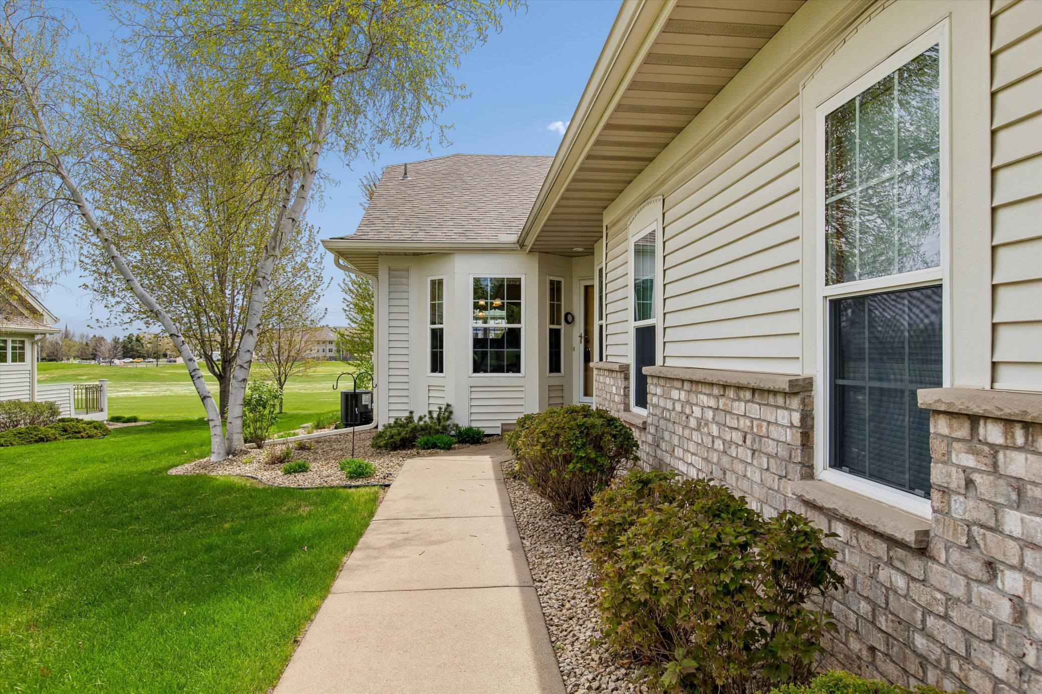 Photo 1 of 32 — 505 Holly Lane N, Oakdale, MN 55128