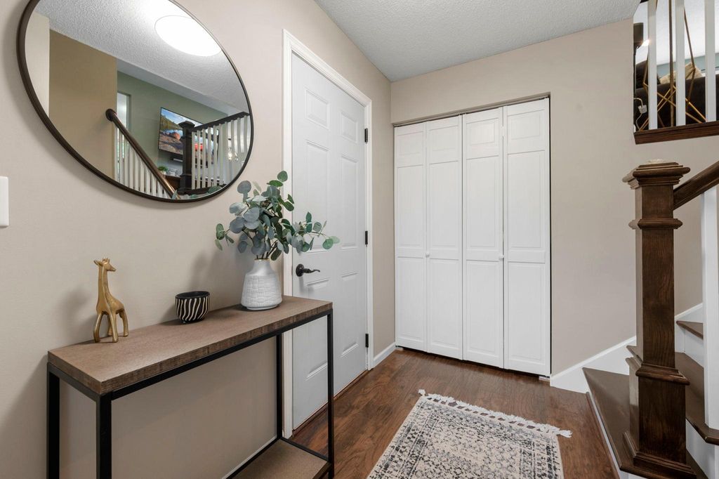 Photo of 10517 Aquila Avenue S, Bloomington, MN 55438 (MLS # 6696255)