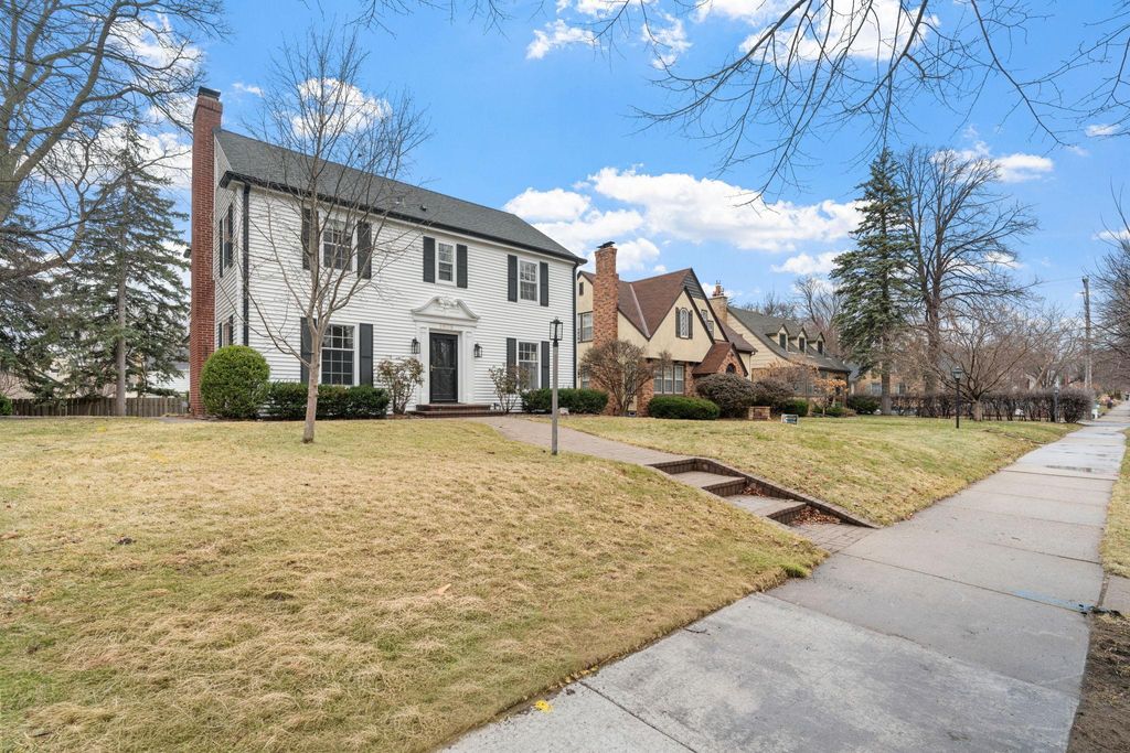 Photo of 5608 Colfax Avenue S, Minneapolis, MN 55419 (MLS # 7050130)