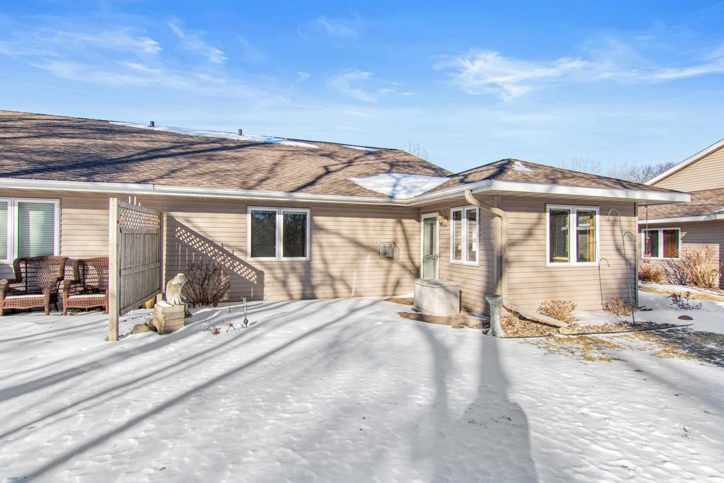 Photo of 719 Victoria Court #719, Stillwater, MN 55082 (MLS # 7012112)