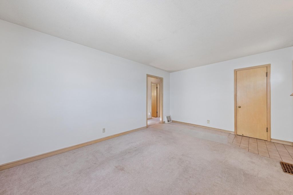 Photo of 5712 39th Avenue S, Minneapolis, MN 55417 (MLS # 7032629)