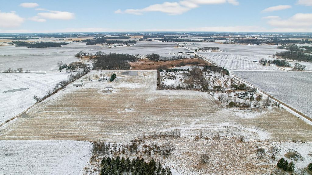 Photo of 8210 Dempsey Avenue SW, Waverly, MN 55390 (MLS # 7032818)