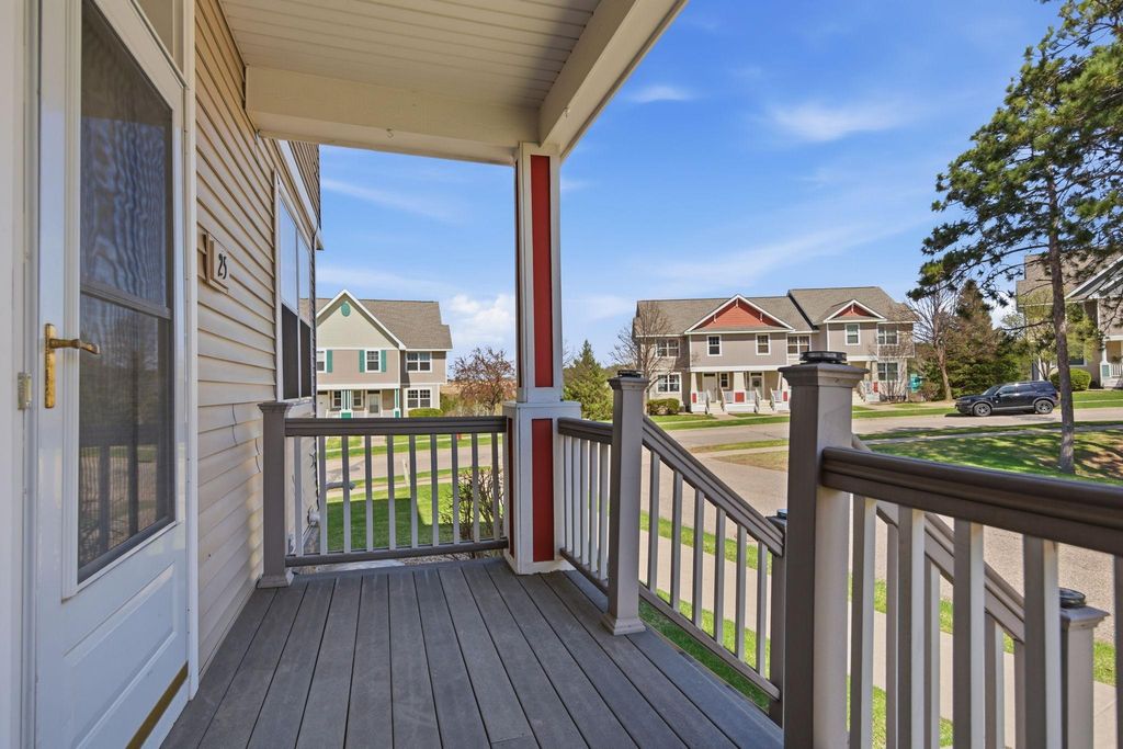 Photo of 25 Heritage Boulevard, Hudson, WI 54016 (MLS # 7046606)