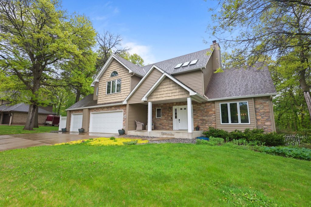Photo of 850 Meadowlawn Court, Sartell, MN 56377 (MLS # 7079933)
