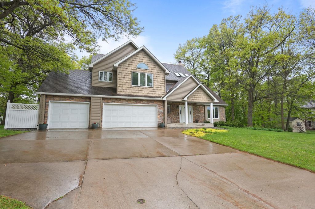 Photo of 850 Meadowlawn Court, Sartell, MN 56377 (MLS # 7079933)