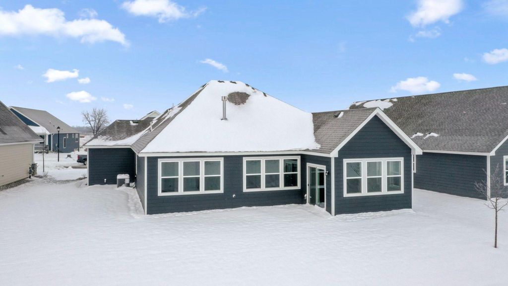 Photo of 20048 Gabardine Lane, Lakeville, MN 55044 (MLS # 7008070)