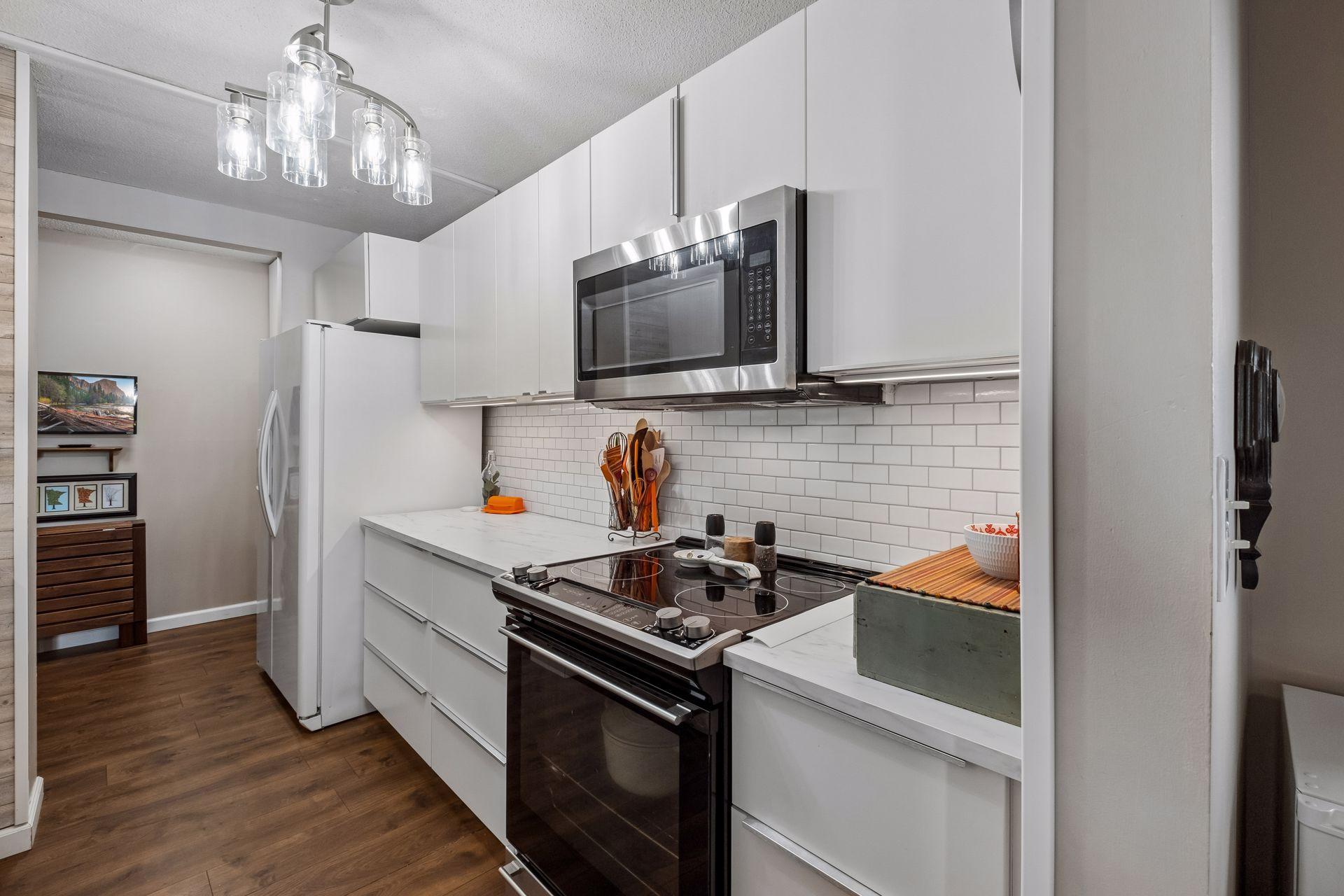1181 Edgcumbe Road 1216