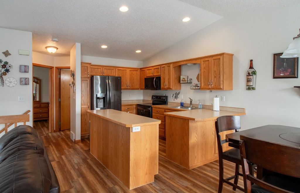 Photo of 937 36th Avenue S, Moorhead, MN 56560 (MLS # 7009914)