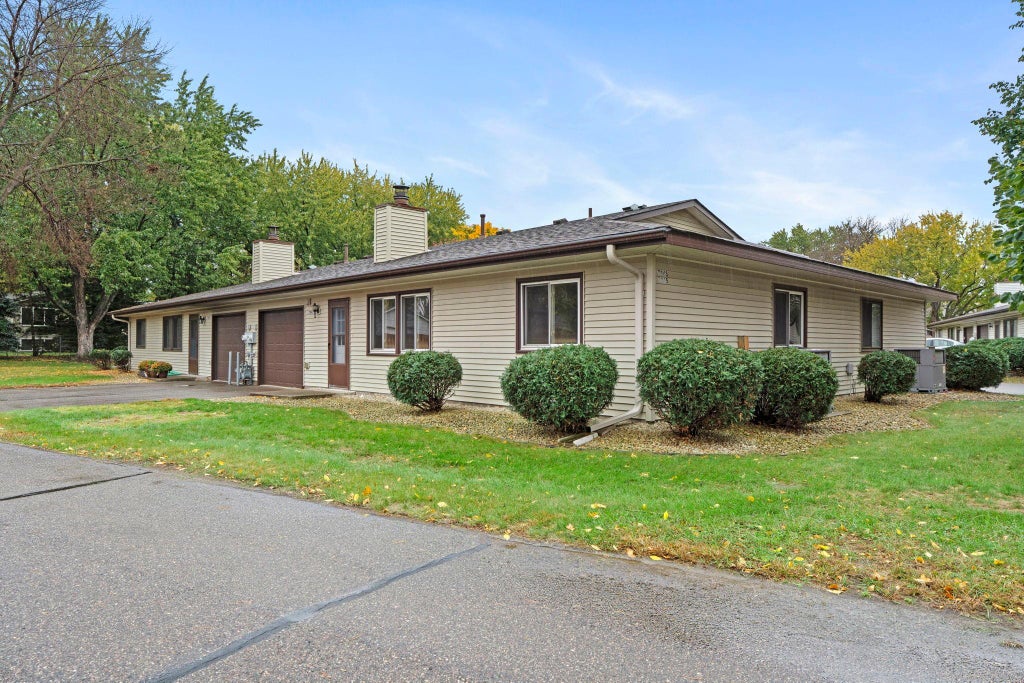 Photo of 7843 85th Court N, Brooklyn Park, MN 55445 (MLS # 7164141)