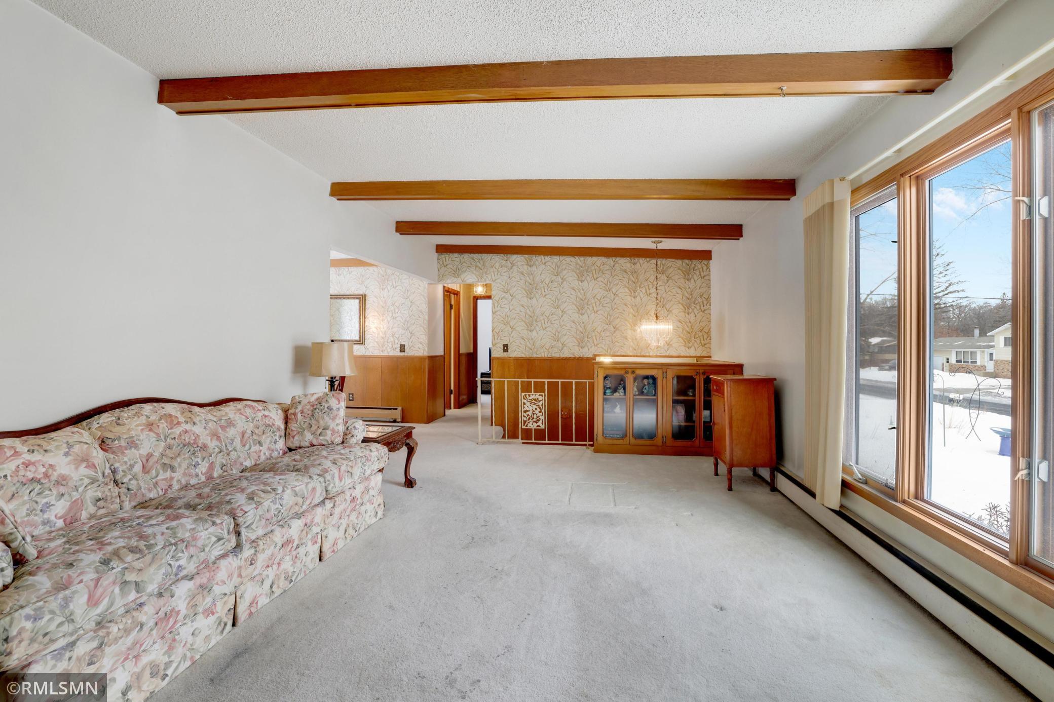 12832 Lincoln Street NE