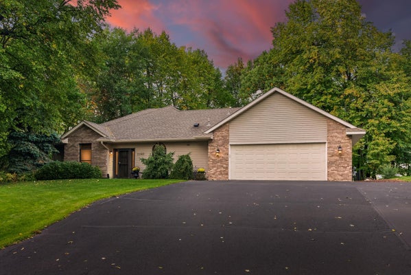 11140 LAKE POINT DR, CHISAGO CITY, MN 55013 - Image 14bb952b929e9d1d8efeddb71afbf72a/3096823757