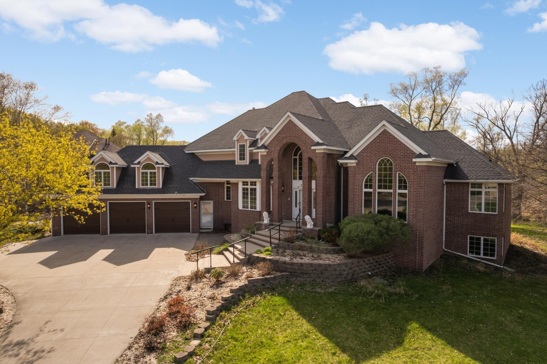 2437 Sunset Court
