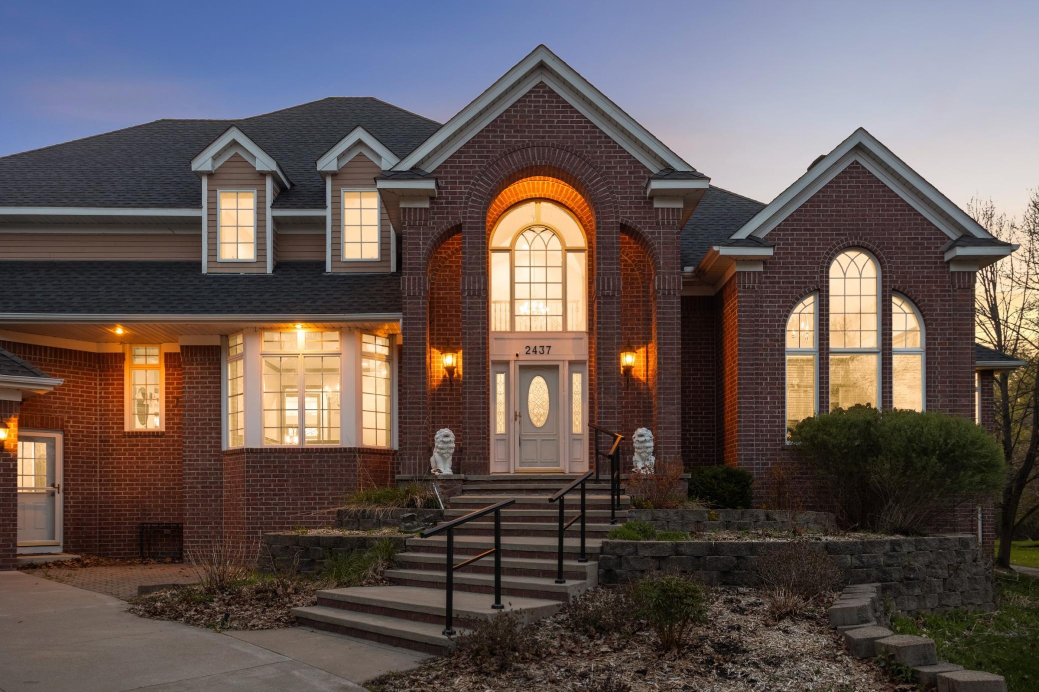 2437 Sunset Court