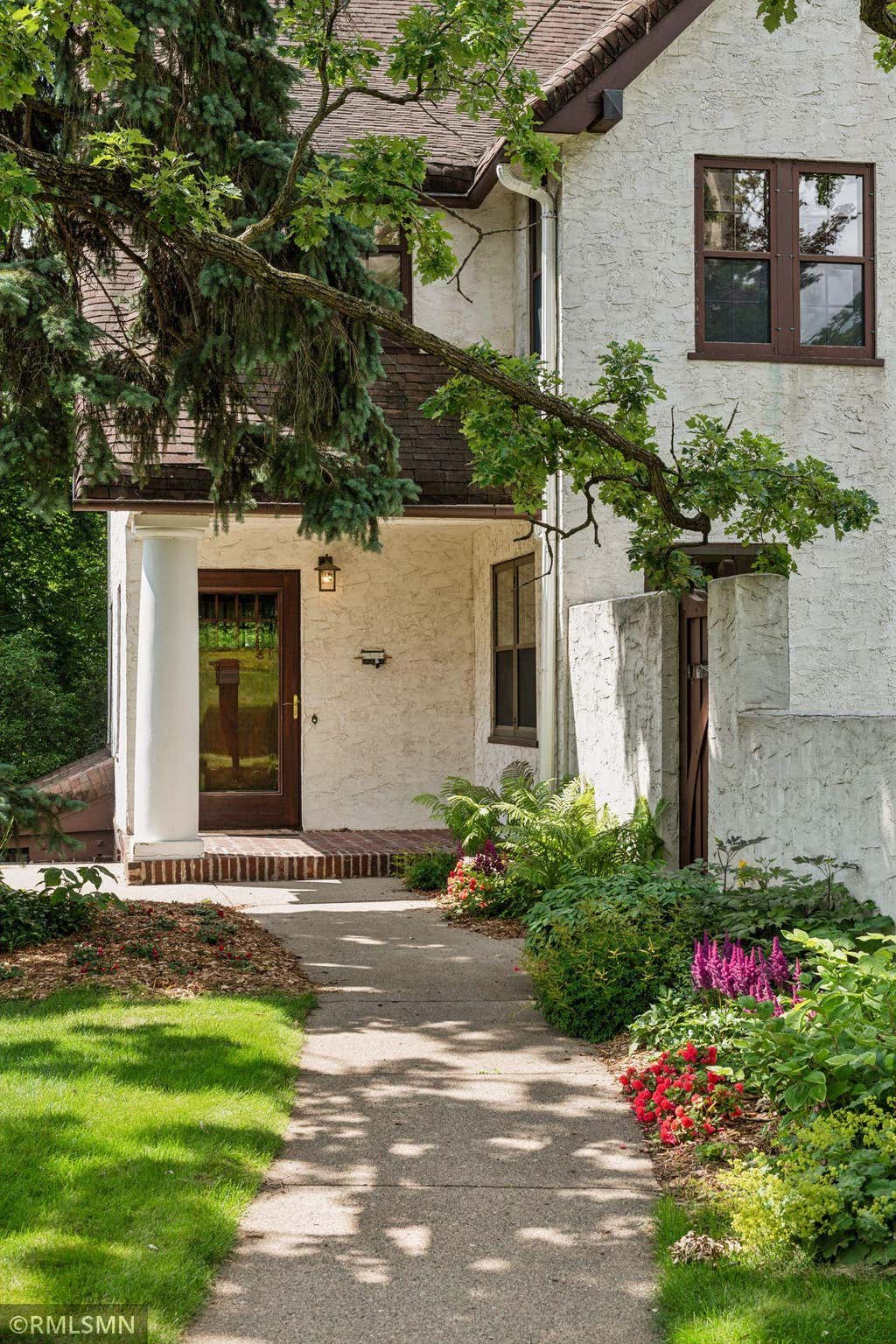 Photo of 27 Highview Place, Minneapolis, MN 55419 (MLS # 7118182)