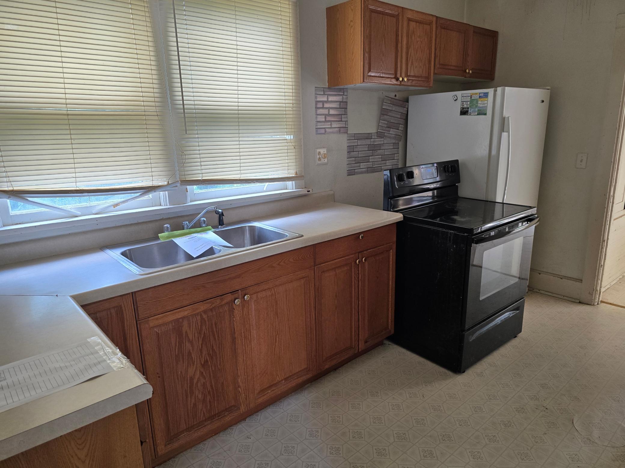 316 E 2nd Street - Photo 4