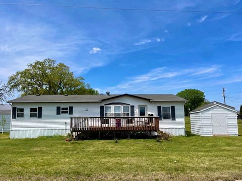 Photo of 513 N Main Street, Sanborn, MN 56083 (MLS # 7076976)
