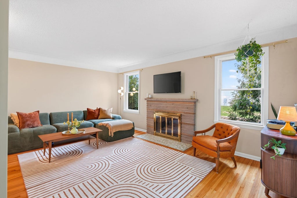 Photo of 6116 Queen Avenue S, Minneapolis, MN 55410 (MLS # 7104470)