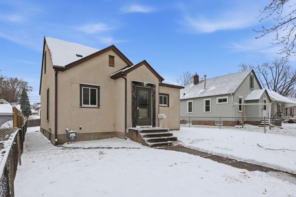 Photo of 235 Mainzer Street, West Saint Paul, MN 55118 (MLS # 6822569)