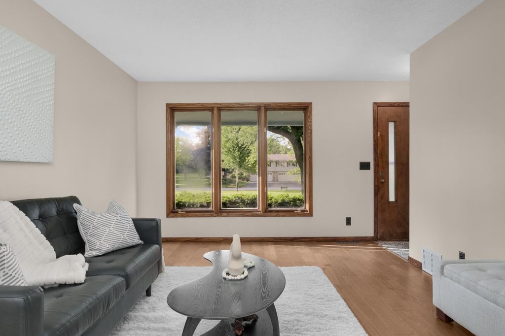 Photo of 131 Windsor Court, New Brighton, MN 55112 (MLS # 7085350)