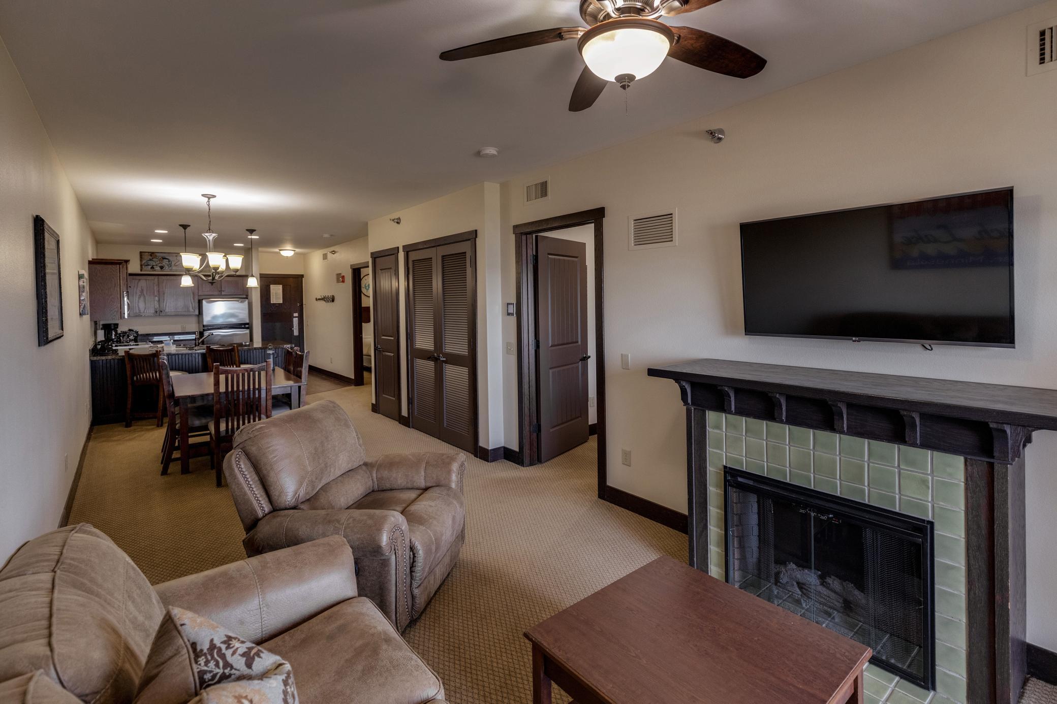 500 Cleveland Blvd 2404